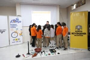 Konya’da Bisikletli Yaşam Kültürünü Geliştirmeye Yönelik Eğitim Etkinlikleri Sürüyor