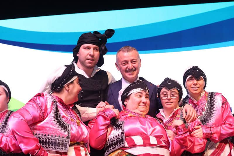 Kocaeli'de Dezavantajlı Gruplar İçin Kapsayıcı Sağlık Politikaları Tartışıldı